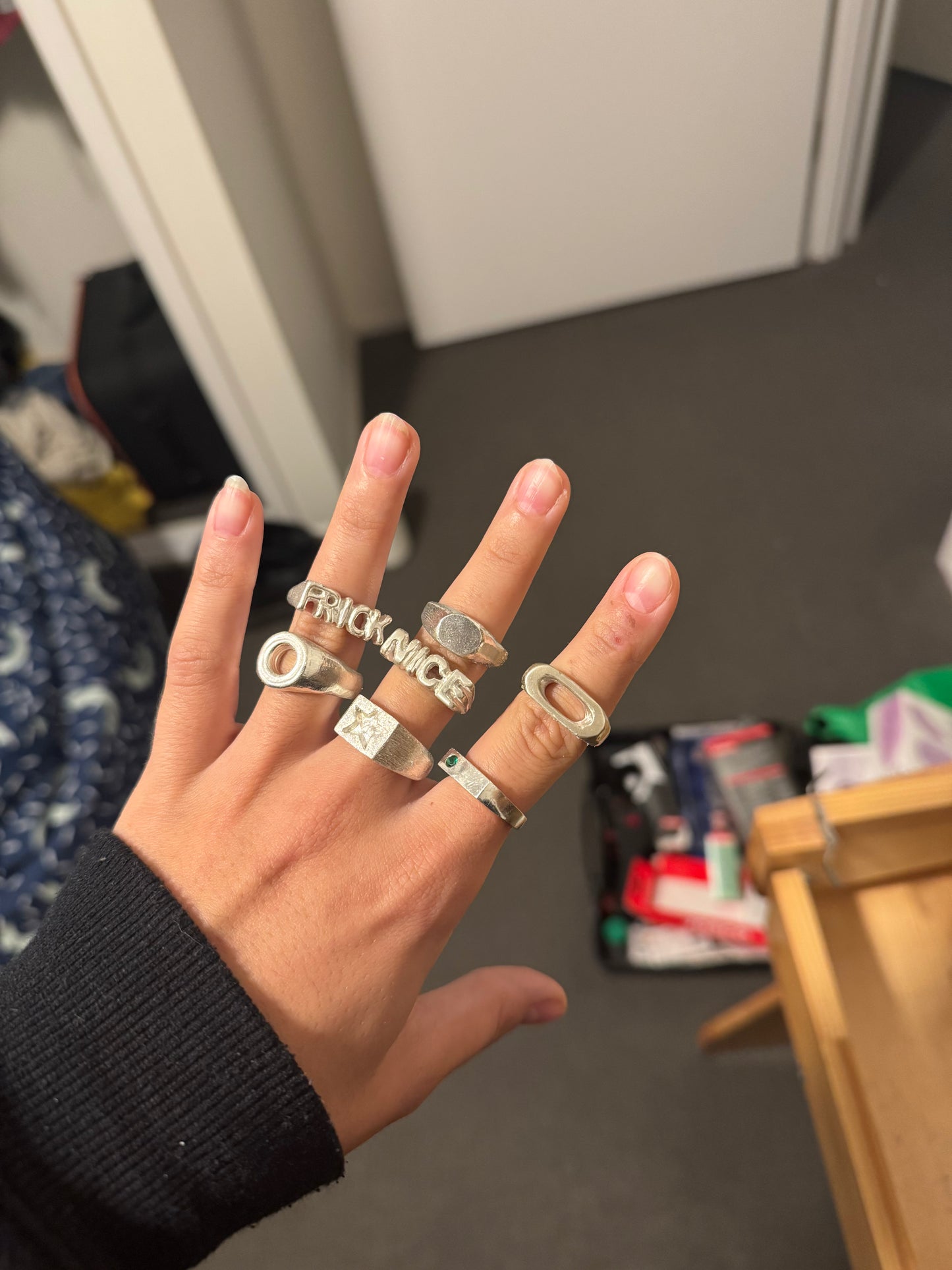 custom name ring