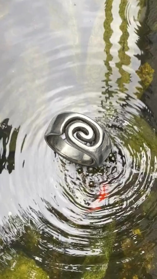 swirly girl